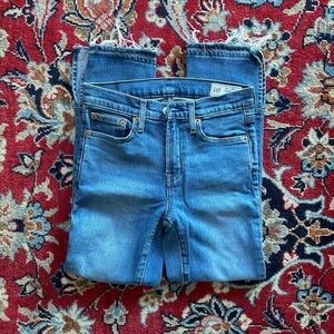 GAP Vintage Slim Mid Rise 00P / 24